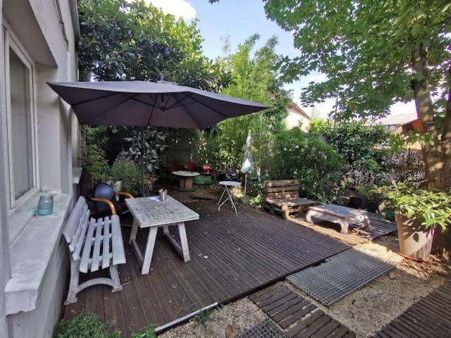 Appartement Avec Jardin Au Calme Montreuil  Luaran gambar